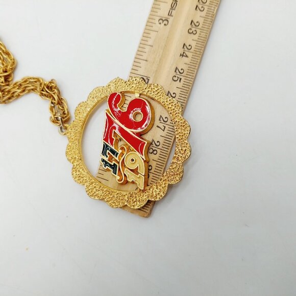 Rafaelian Necklace 1776-1976 Rpund Pendant Goldtone 2" 24" Chain - Picture 7 of 9